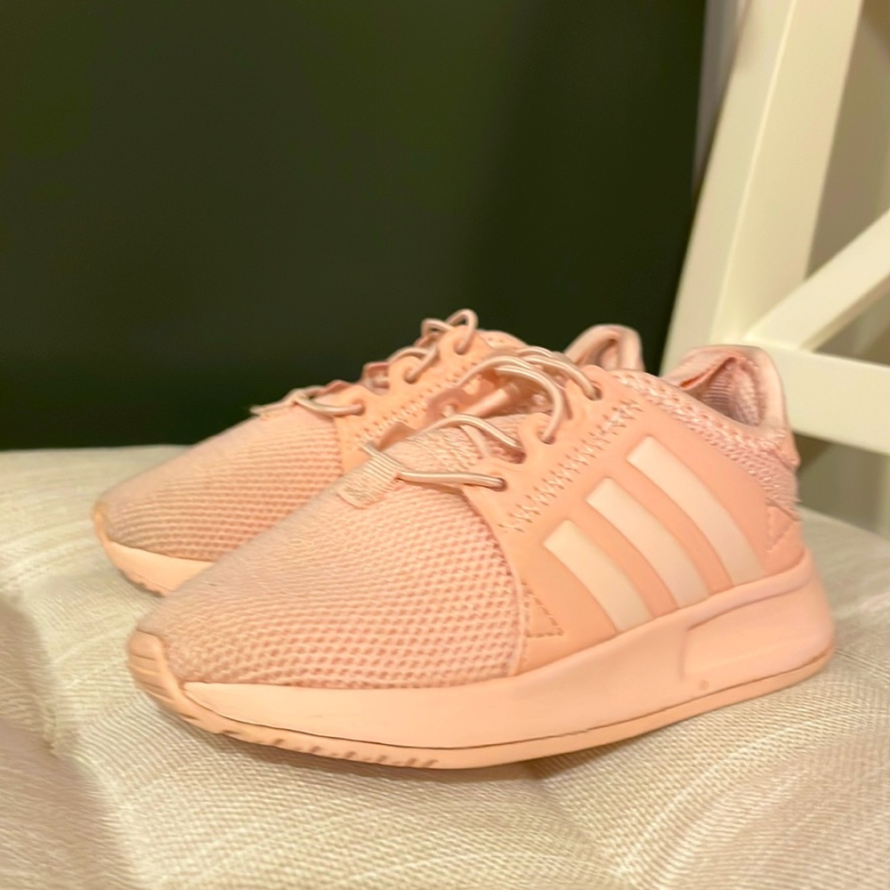 Adidas girls shoes